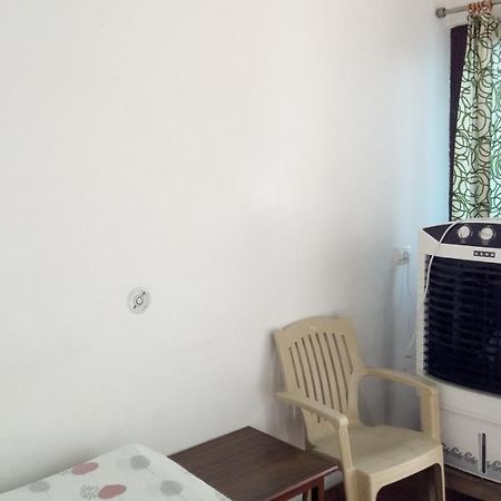 Ishan Paying Guest House Варанасі Екстер'єр фото