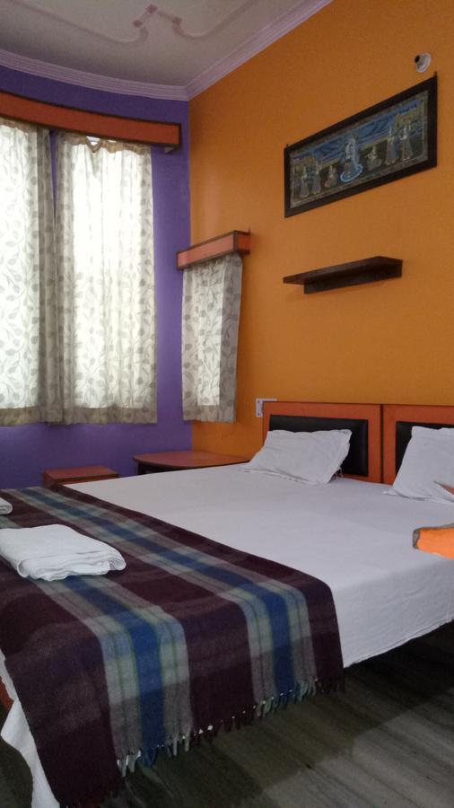 Ishan Paying Guest House Варанасі Номер фото