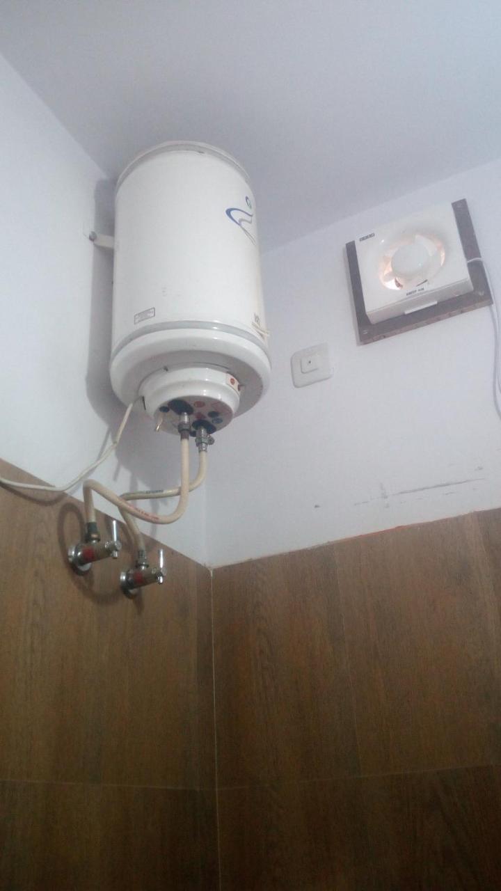 Ishan Paying Guest House Варанасі Екстер'єр фото