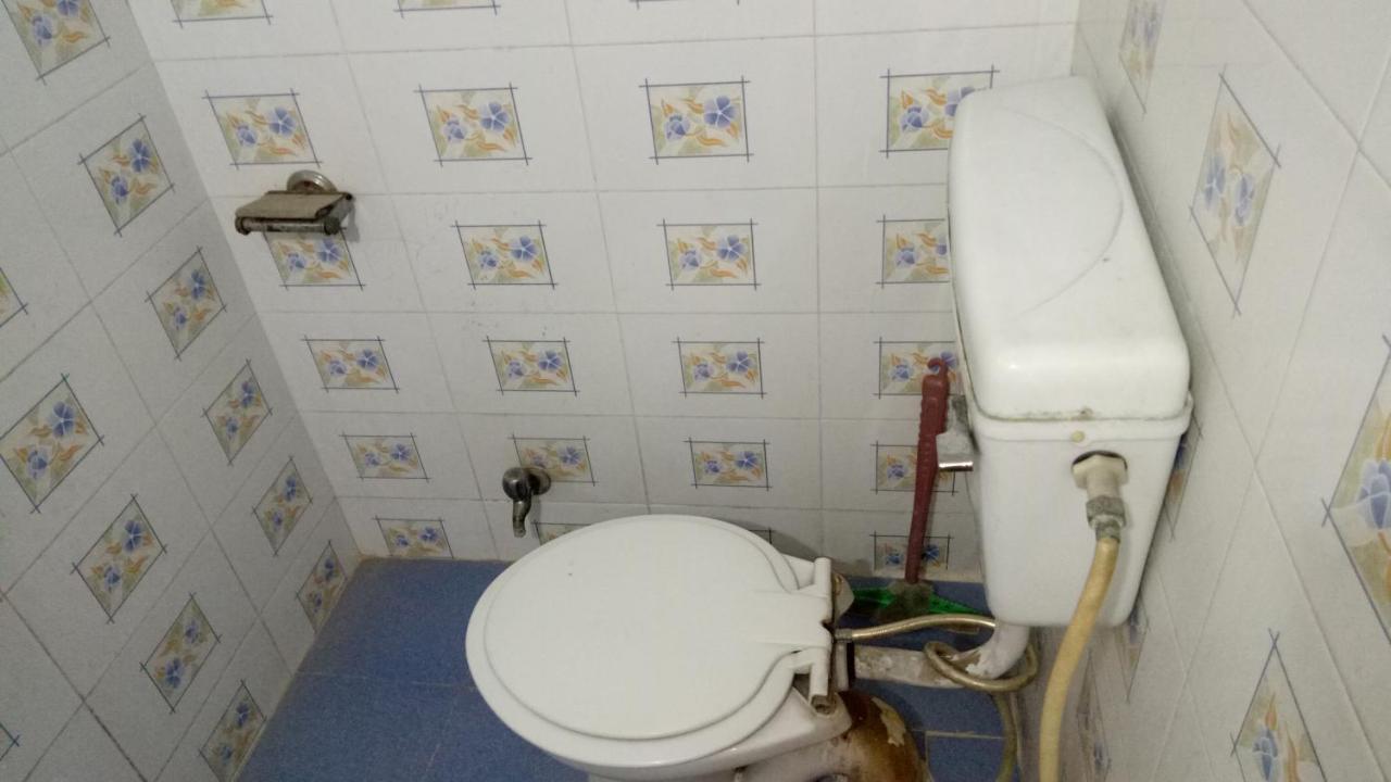 Ishan Paying Guest House Варанасі Екстер'єр фото